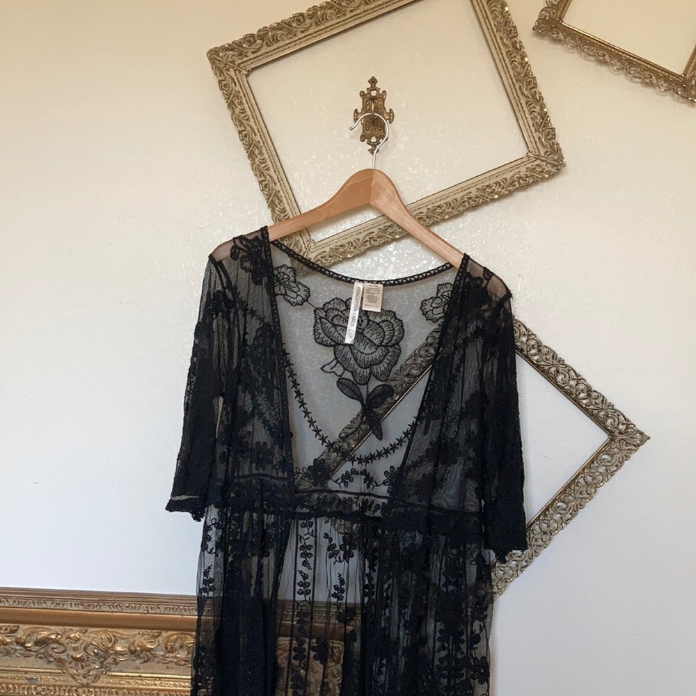 Black mesh cover up. L/XL